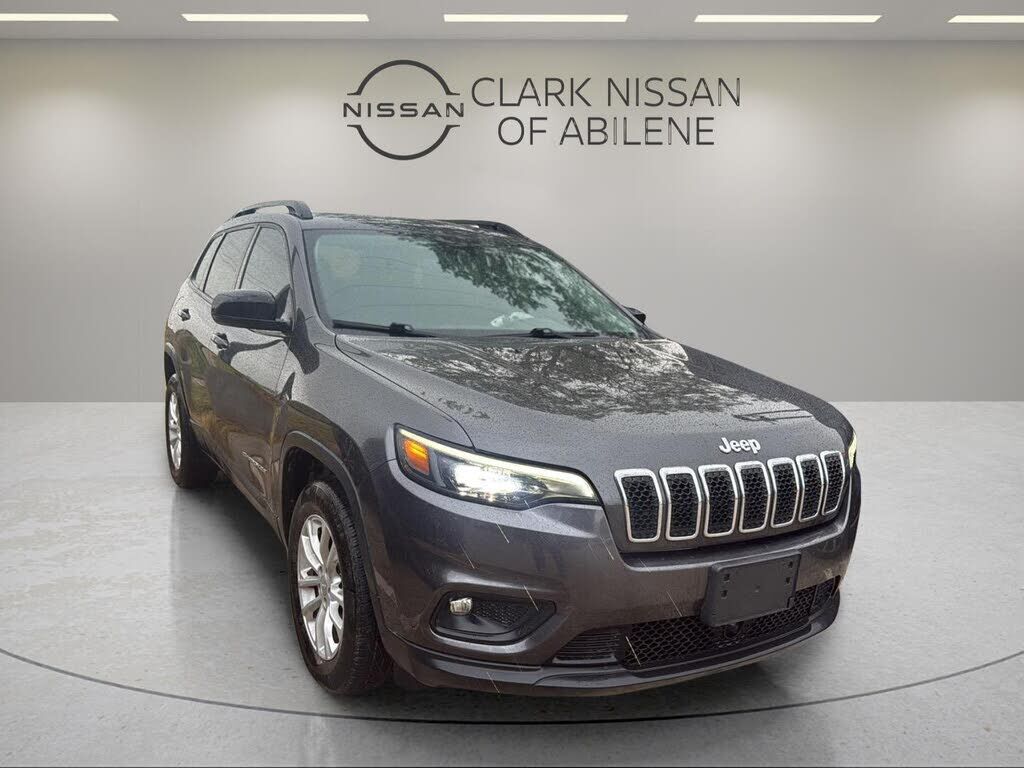 2022 JEEP Cherokee