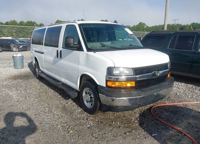 2019 CHEVROLET Express