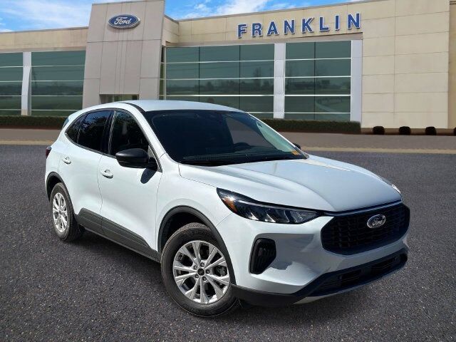 2025 FORD Escape
