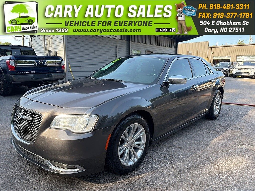 2017 CHRYSLER 300