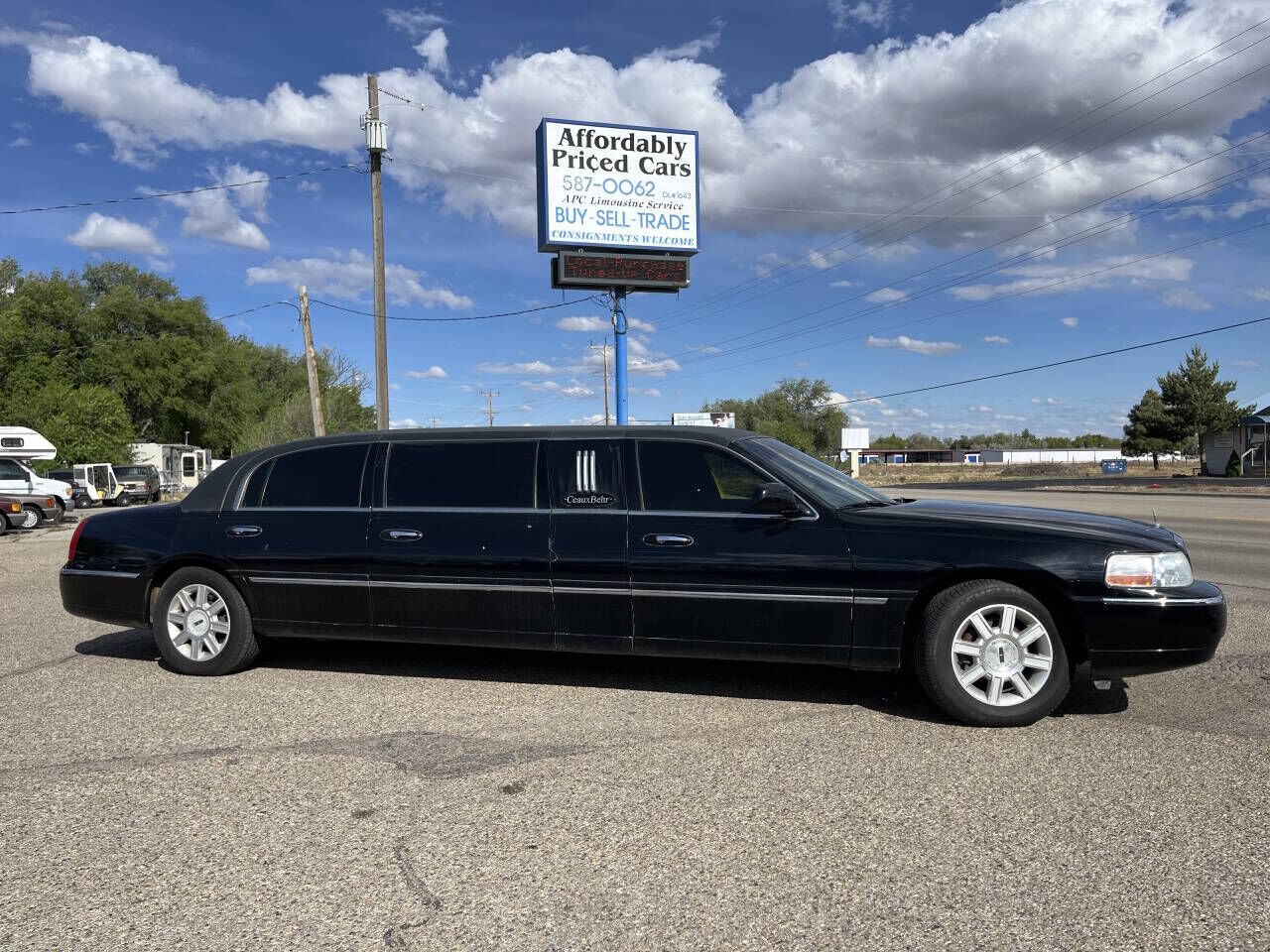 2007 LINCOLN Town Car