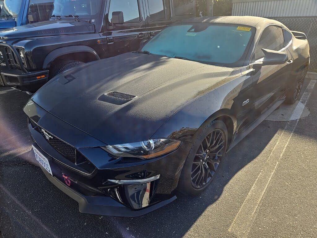2018 FORD Mustang
