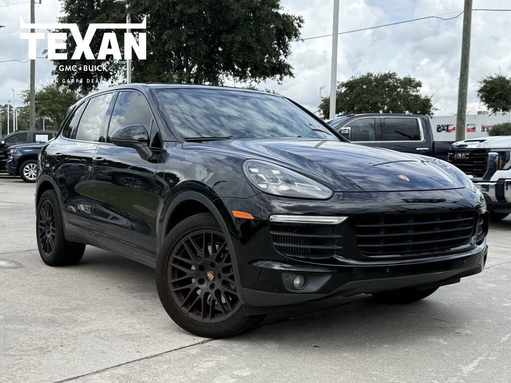 2016 PORSCHE Cayenne