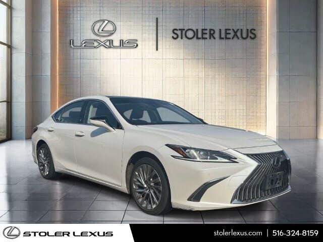 2019 LEXUS ES