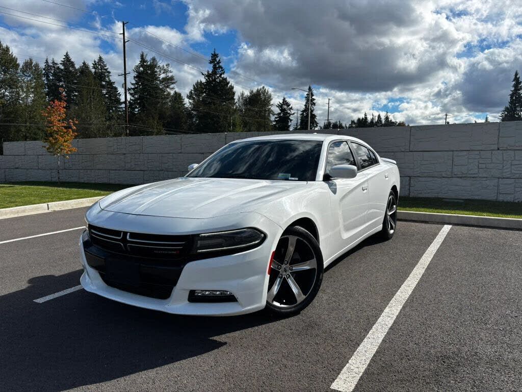 2017 DODGE Charger