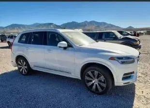 2025 VOLVO XC90