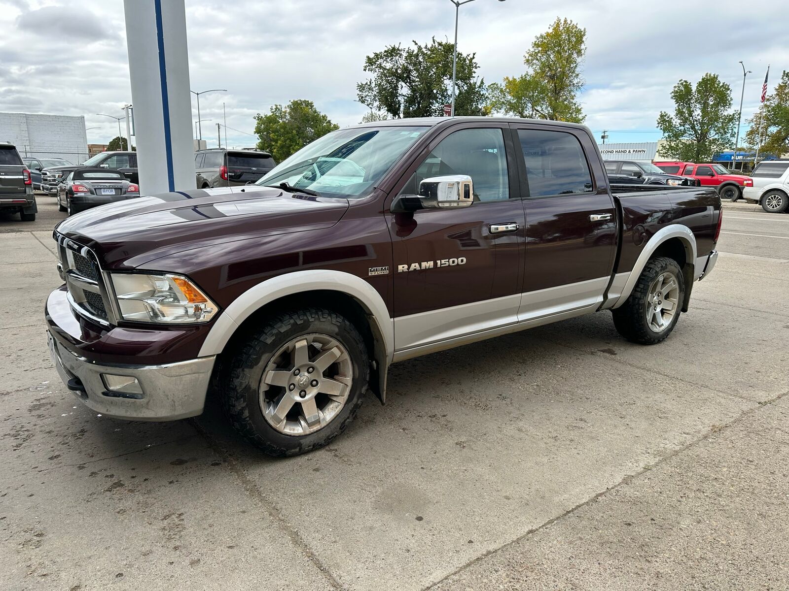 2012 DODGE Ram