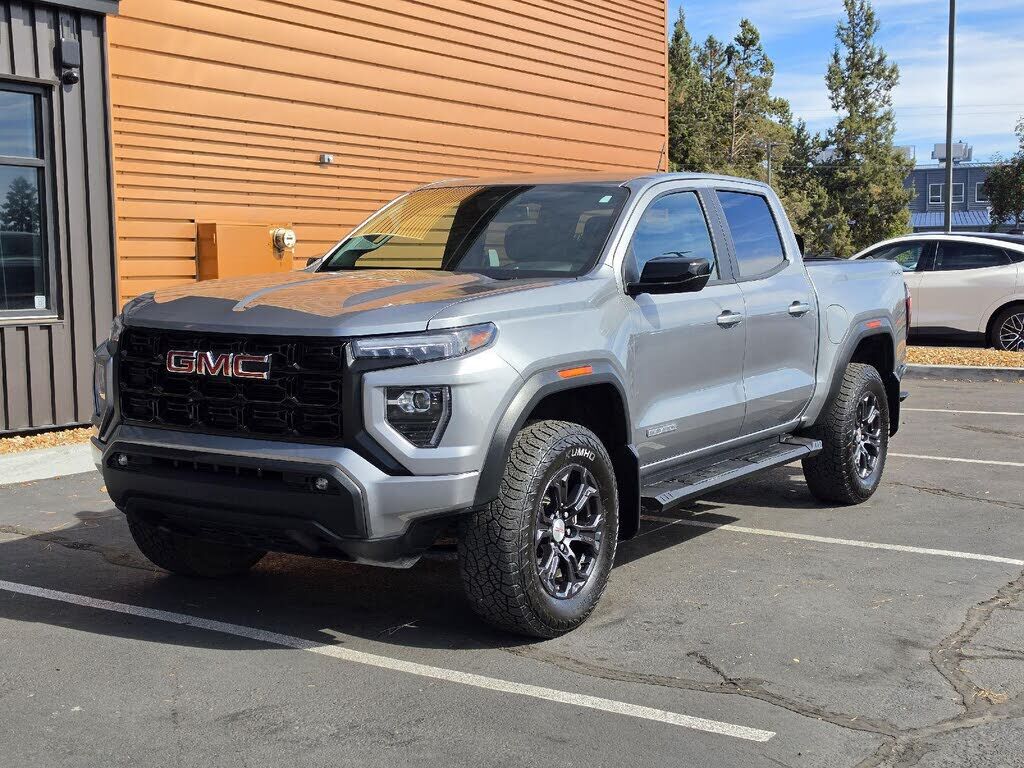 2023 GMC Canyon