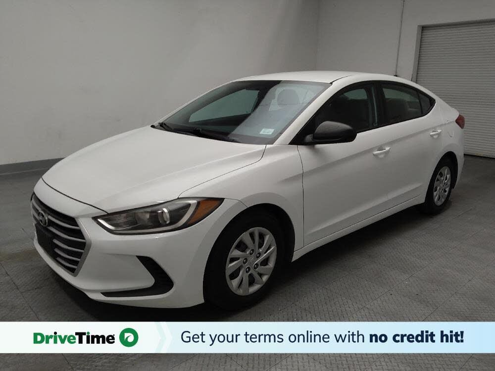 2017 HYUNDAI Elantra