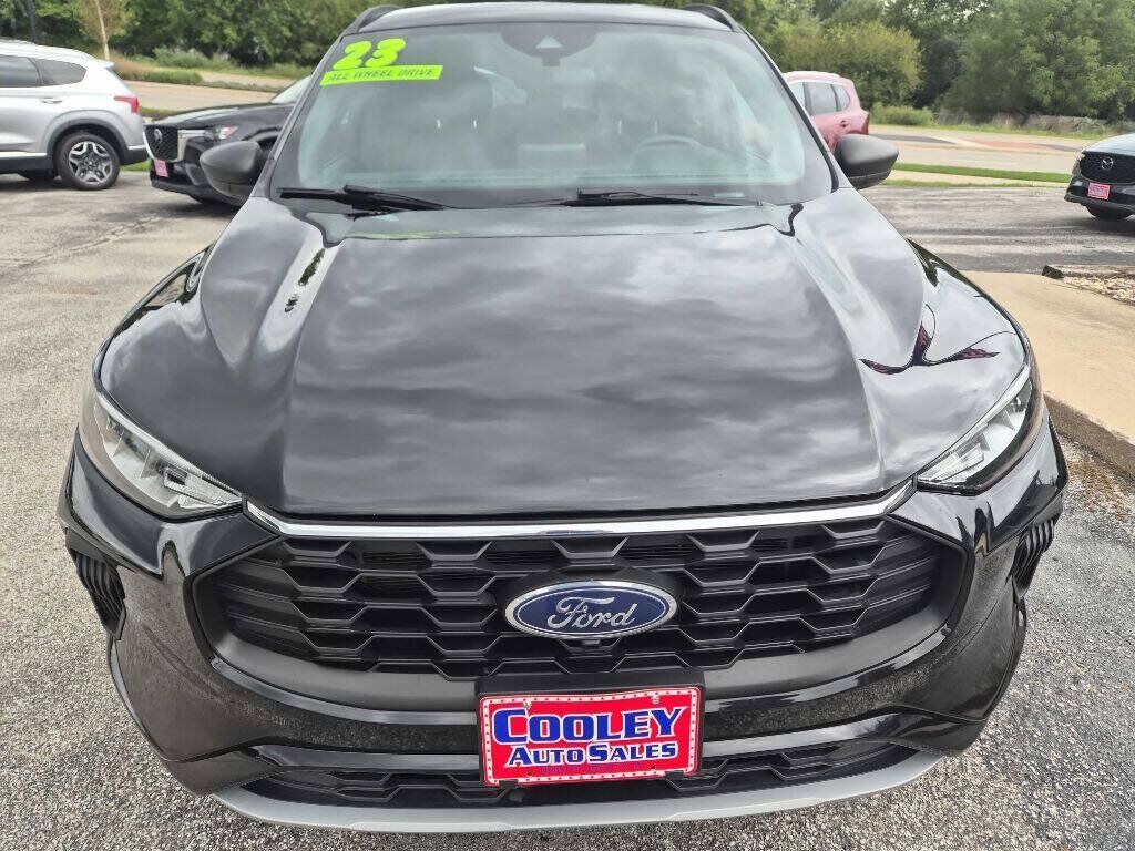 2023 FORD Escape