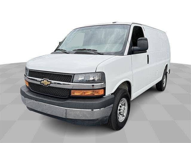 2025 CHEVROLET Express