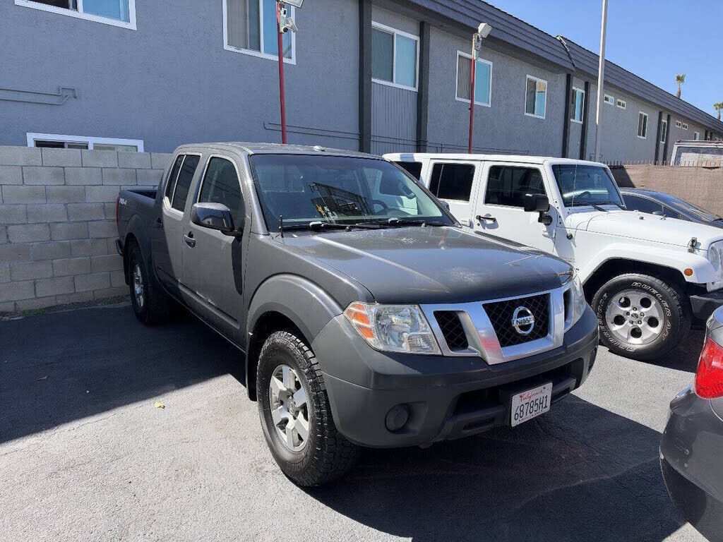 2013 NISSAN Frontier