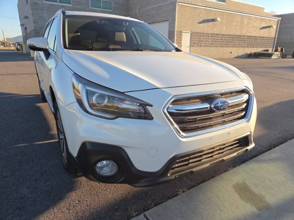 2019 SUBARU Outback