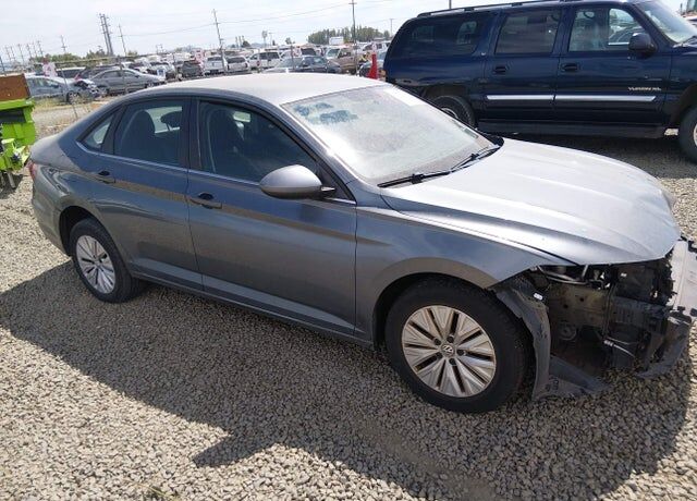 2019 VOLKSWAGEN Jetta