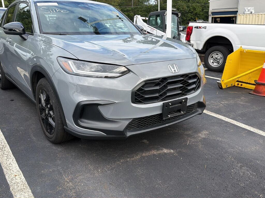 2025 HONDA HR-V
