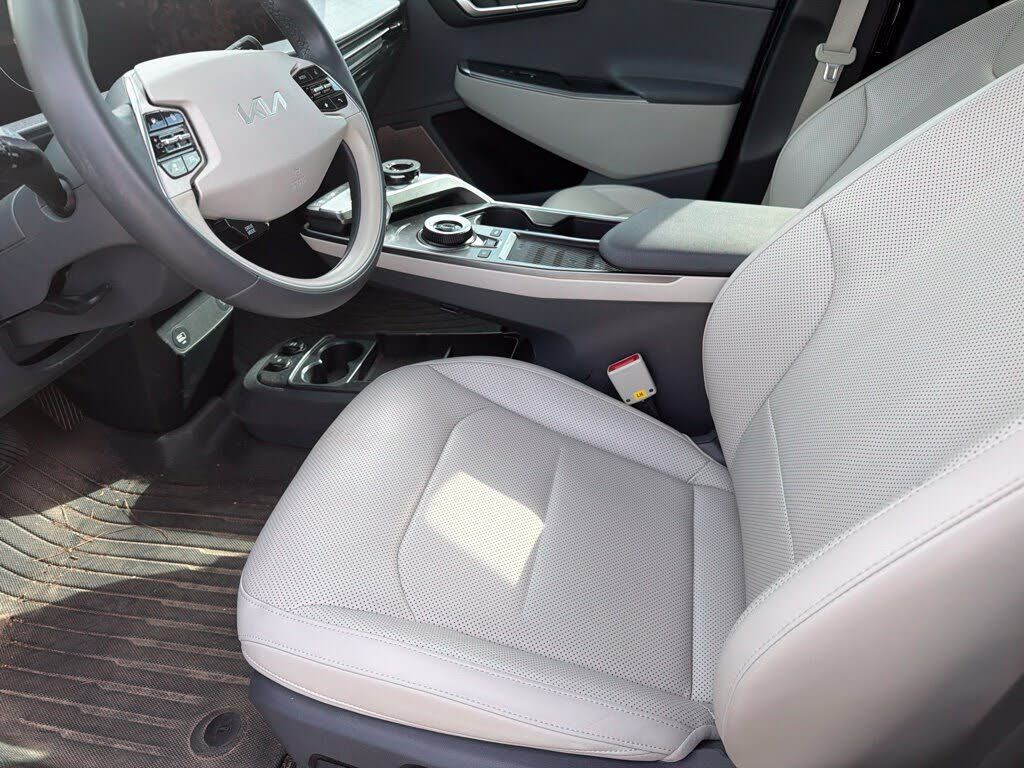 2024 KIA EV6