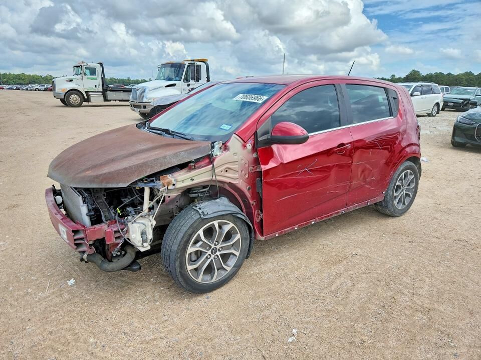 2019 CHEVROLET Sonic
