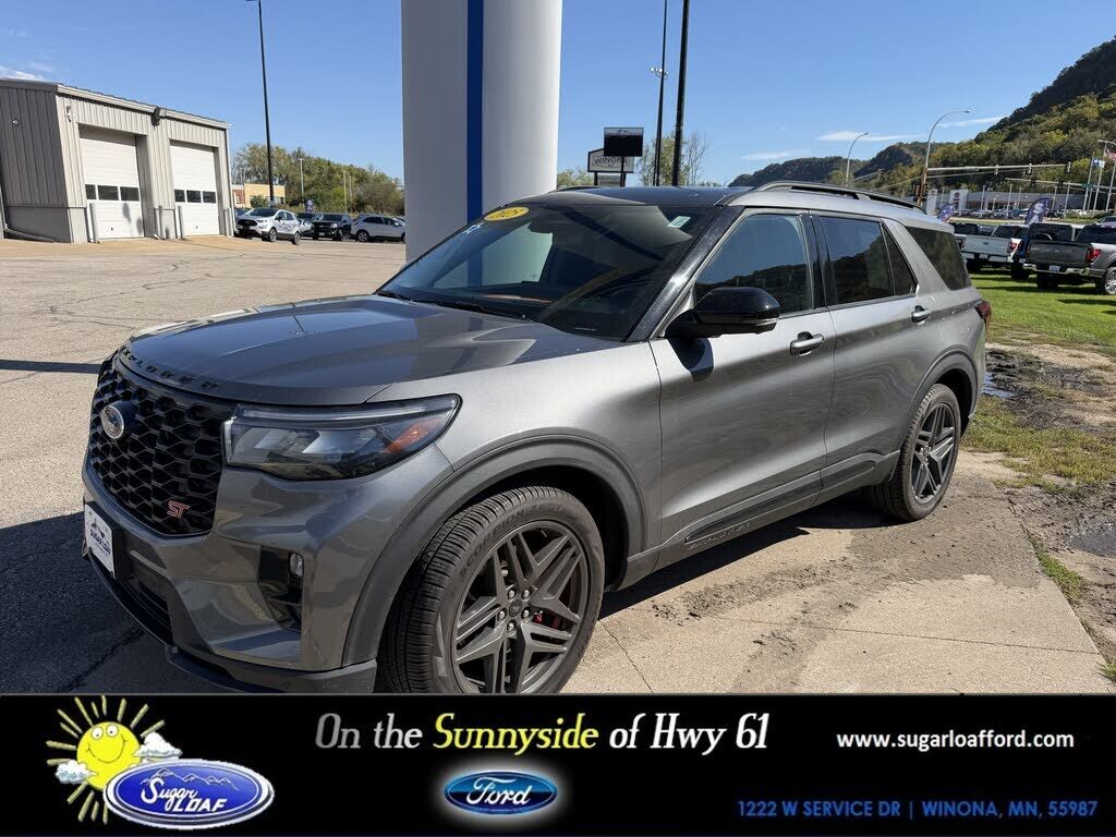 2025 FORD Explorer