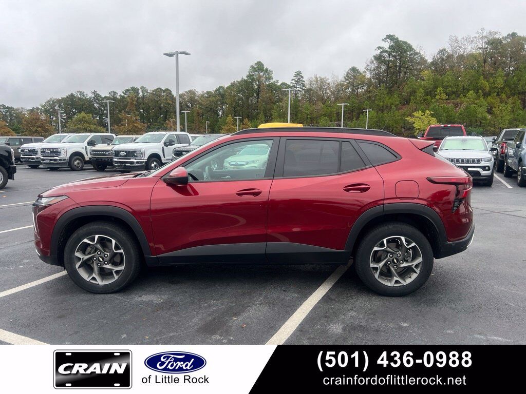 2024 CHEVROLET Trax