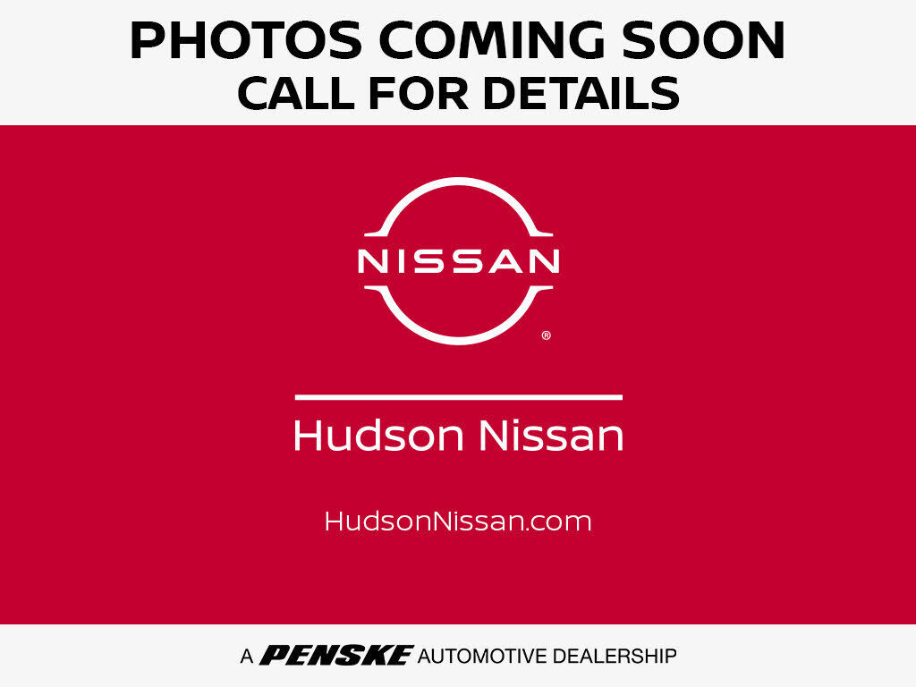 2017 NISSAN Pathfinder