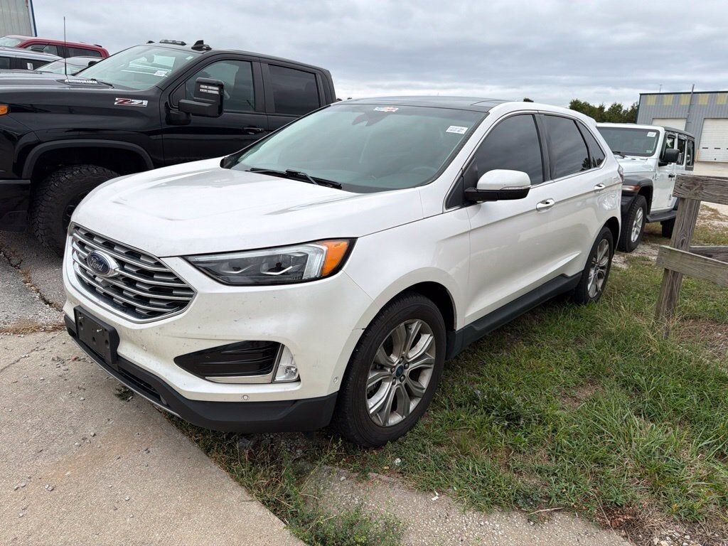 2019 FORD Edge