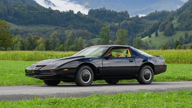 1982 PONTIAC Firebird