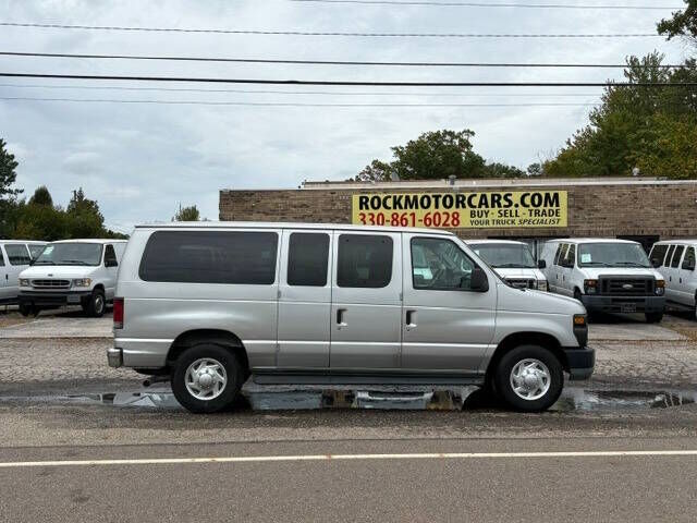 2011 FORD E-250