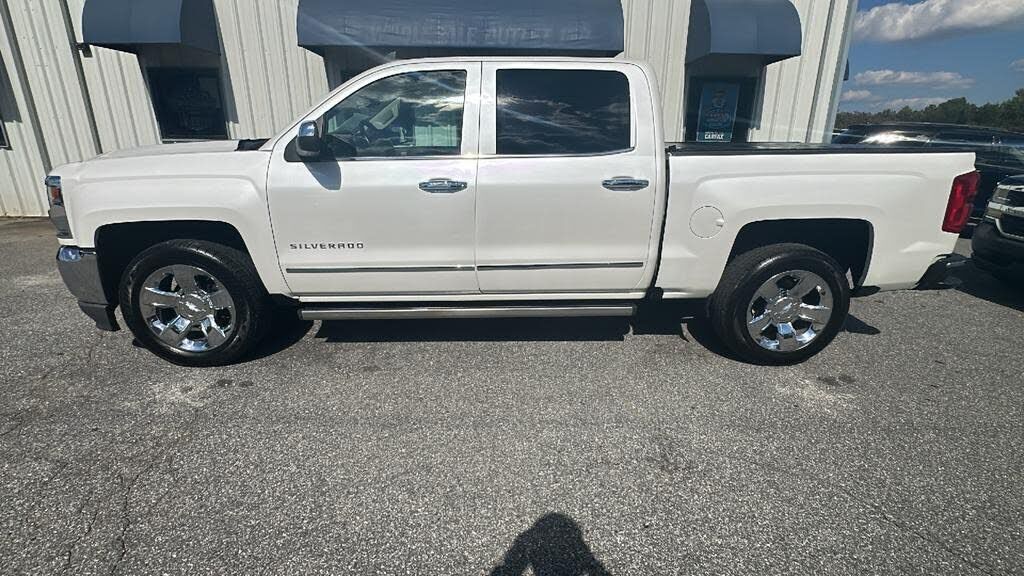 2018 CHEVROLET Silverado
