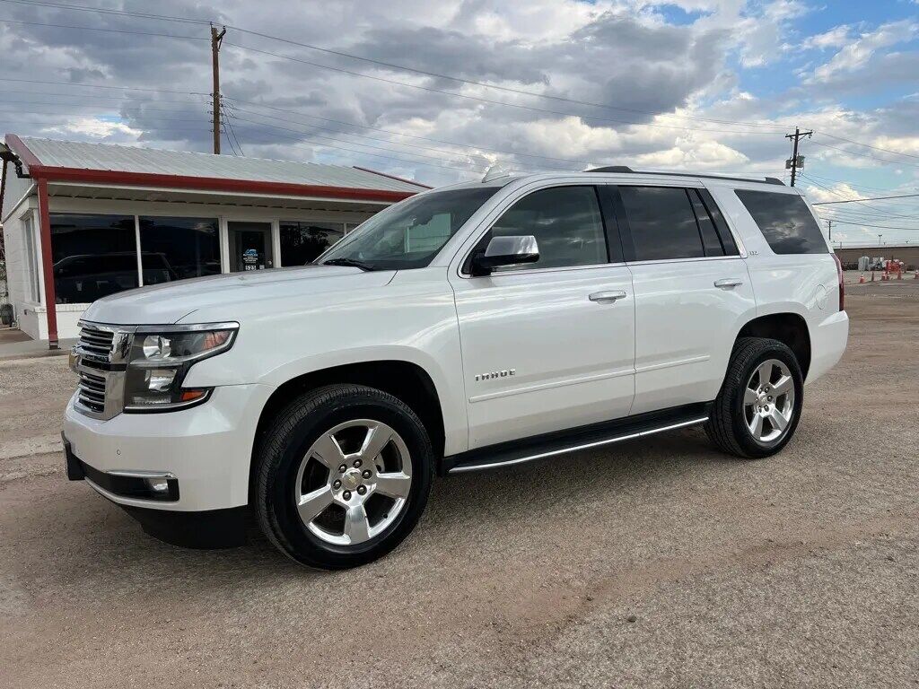 2016 CHEVROLET Tahoe