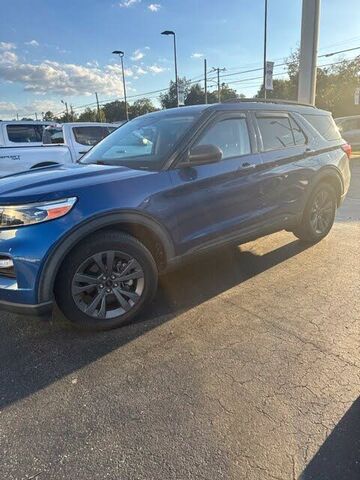 2021 FORD Explorer