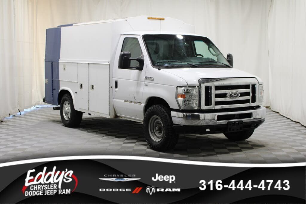 2012 FORD E-350
