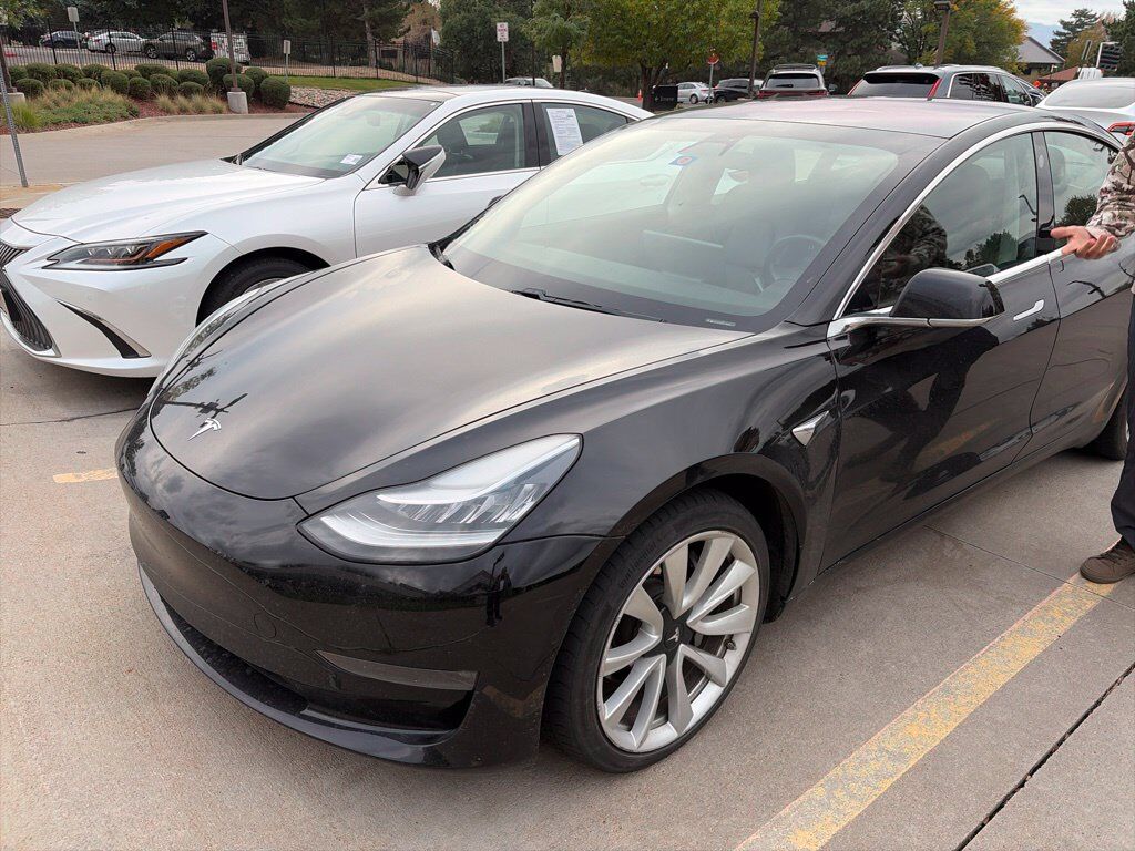 2019 TESLA Model 3