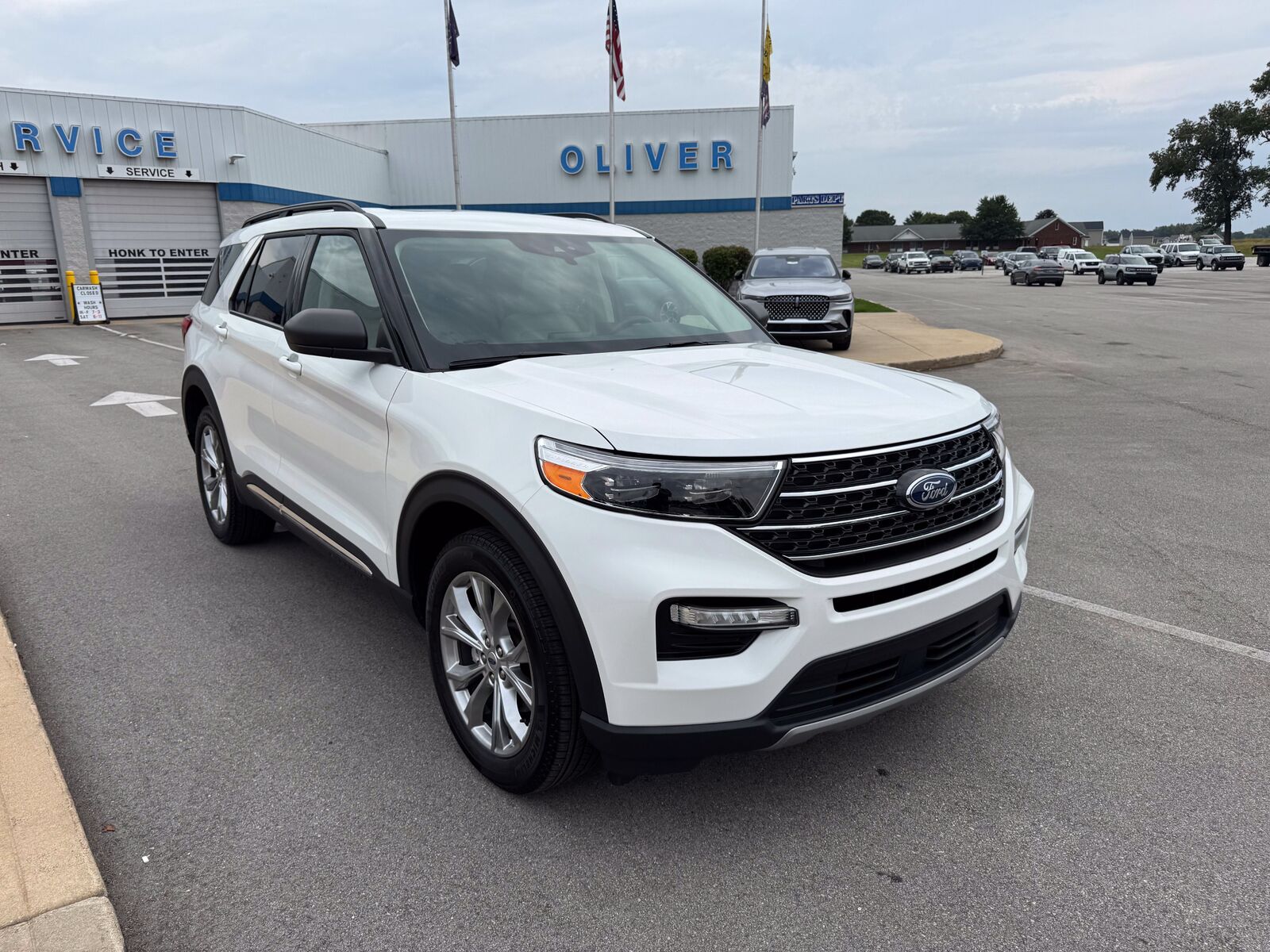 2024 FORD Explorer