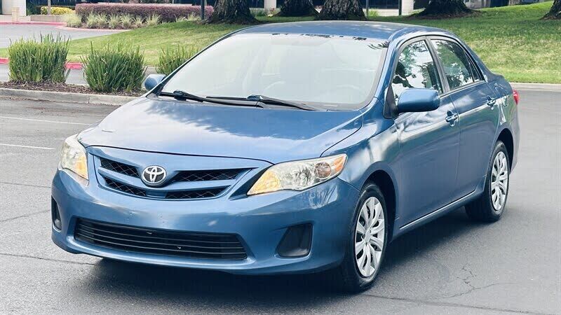 2012 TOYOTA Corolla