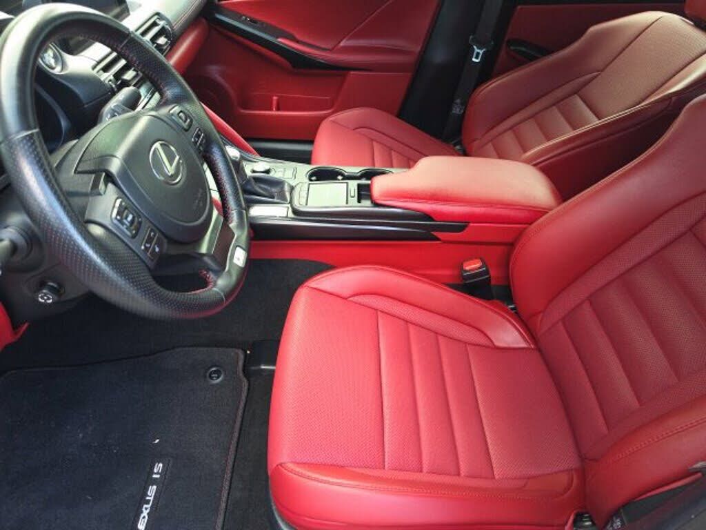 2024 LEXUS IS