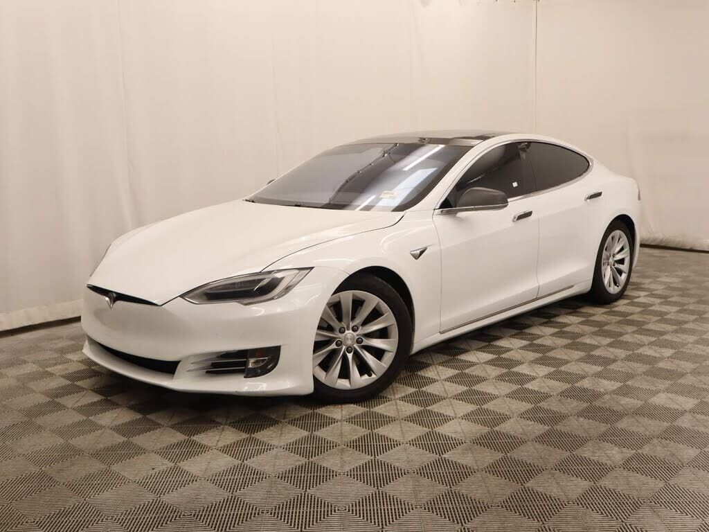 2016 TESLA Model S