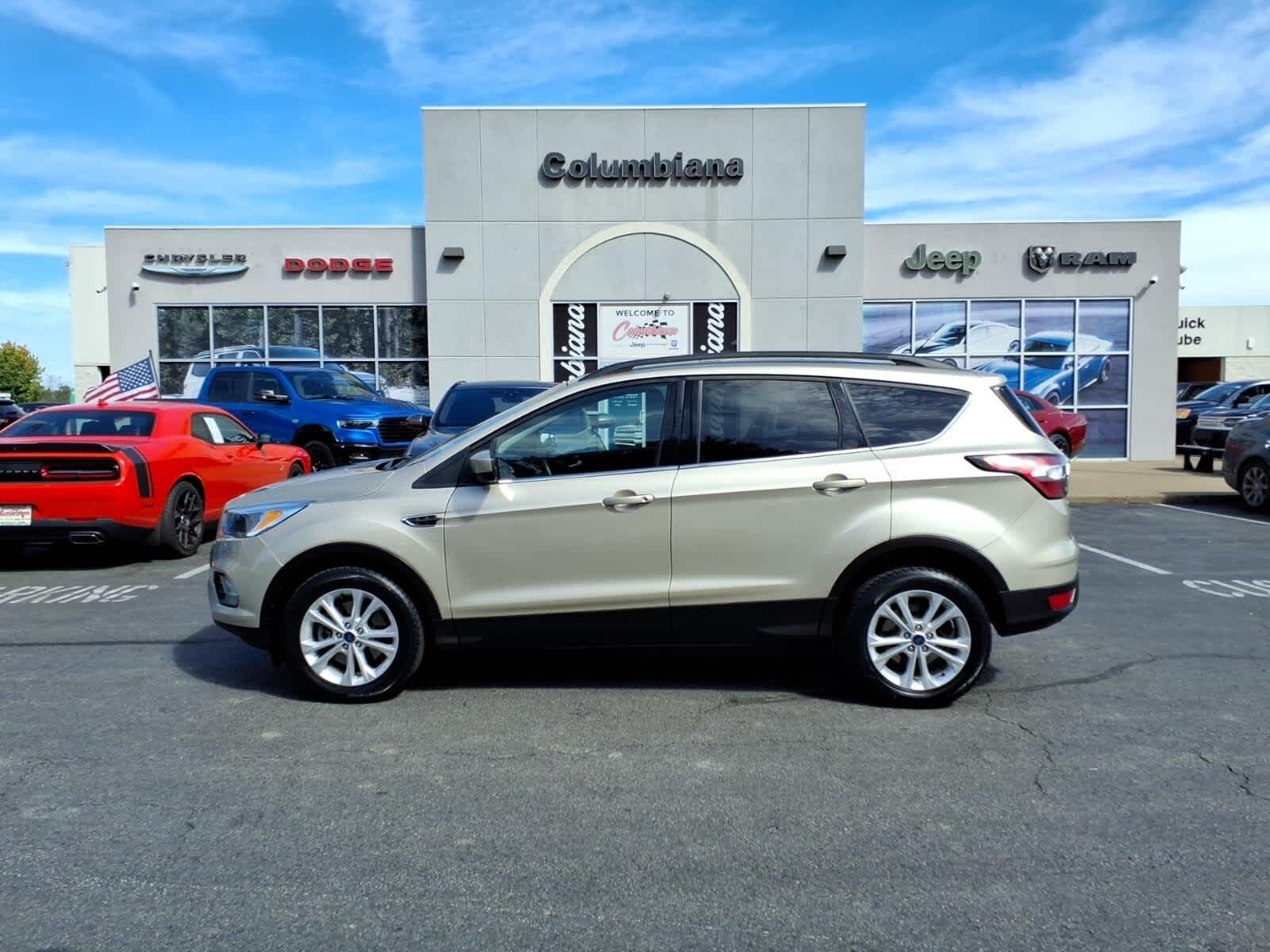 2018 FORD Escape