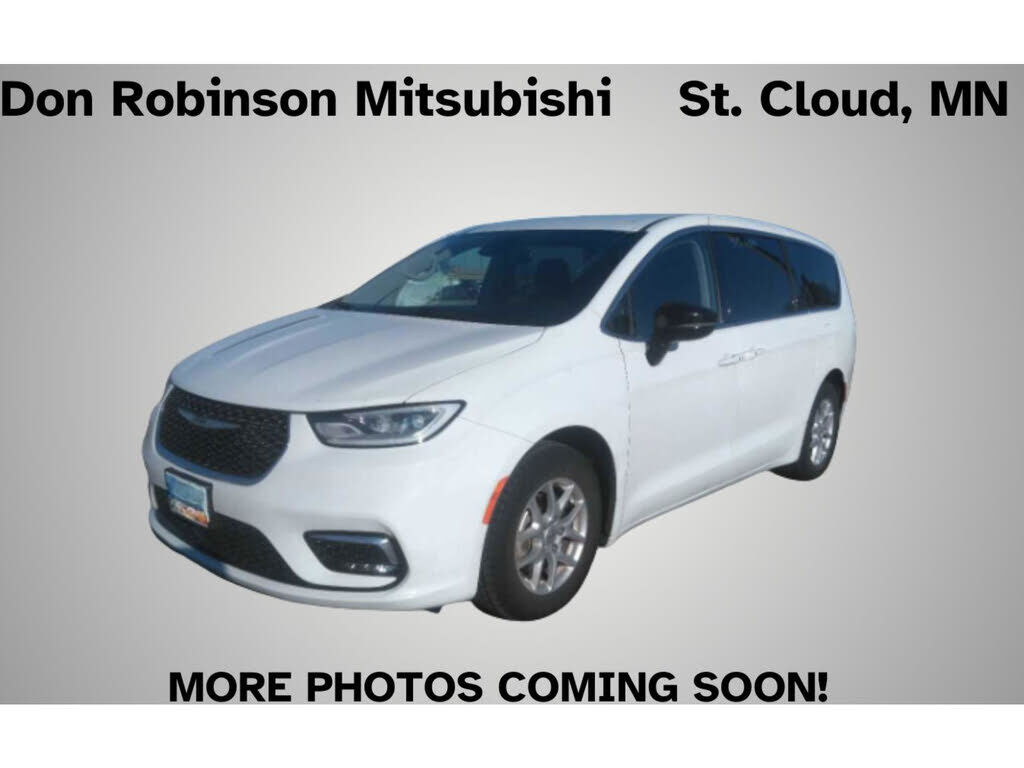 2024 CHRYSLER Pacifica