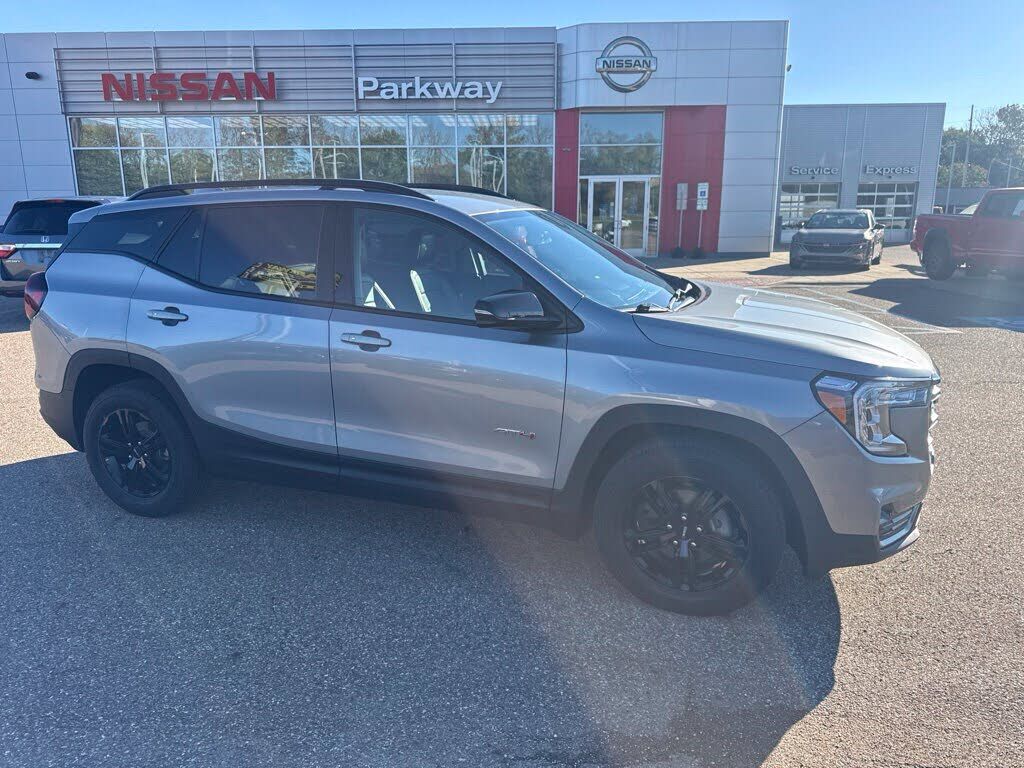 2023 GMC Terrain