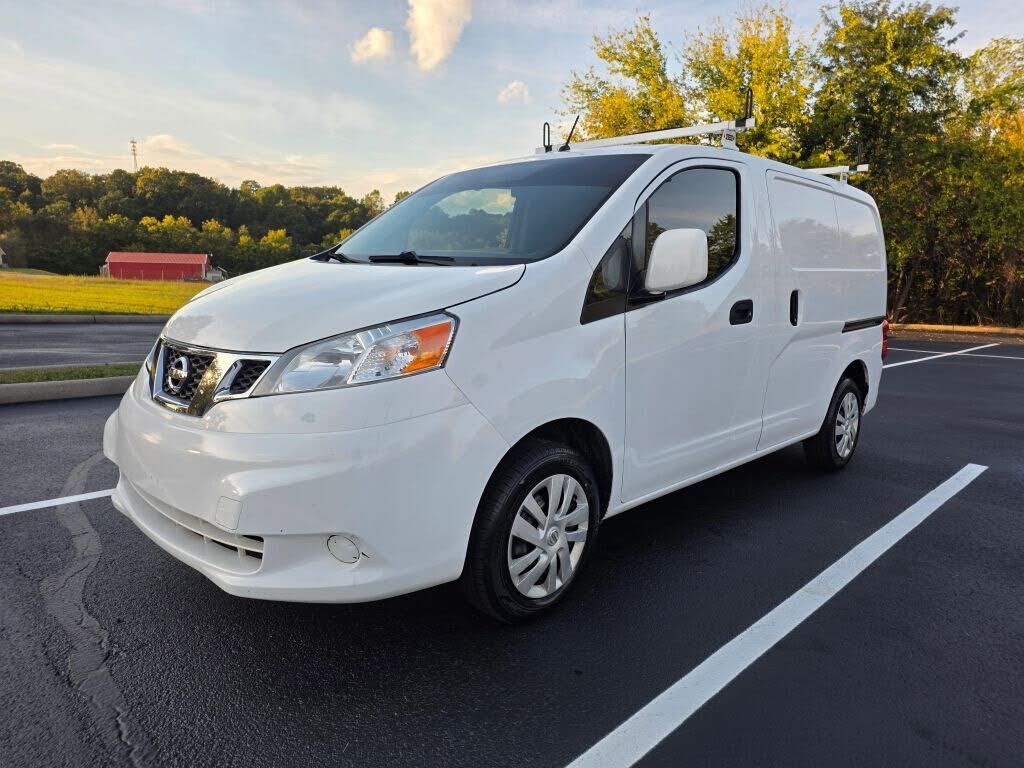 2018 NISSAN NV200