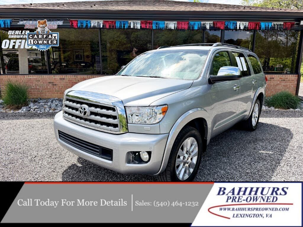 2010 TOYOTA Sequoia
