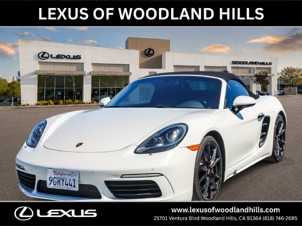 2019 PORSCHE 718