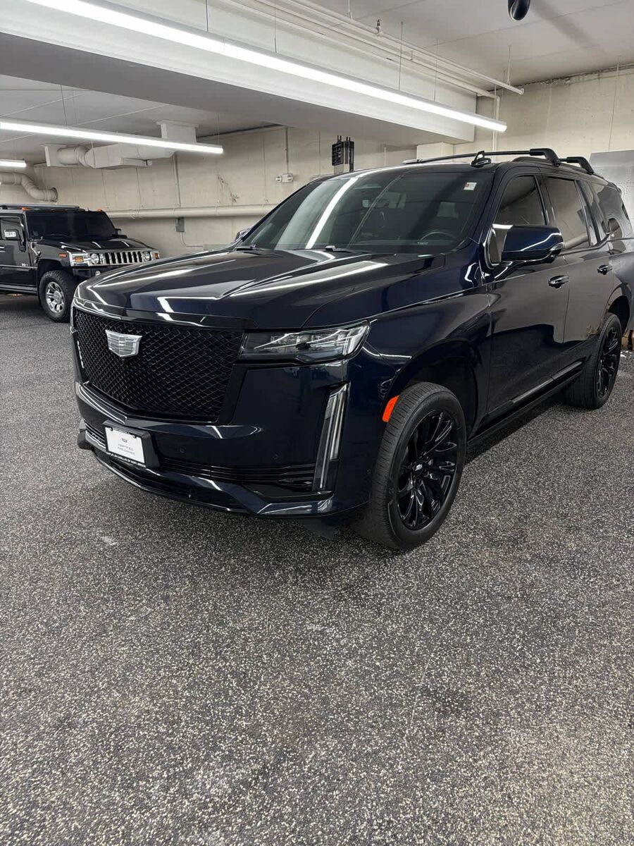 2024 CADILLAC Escalade