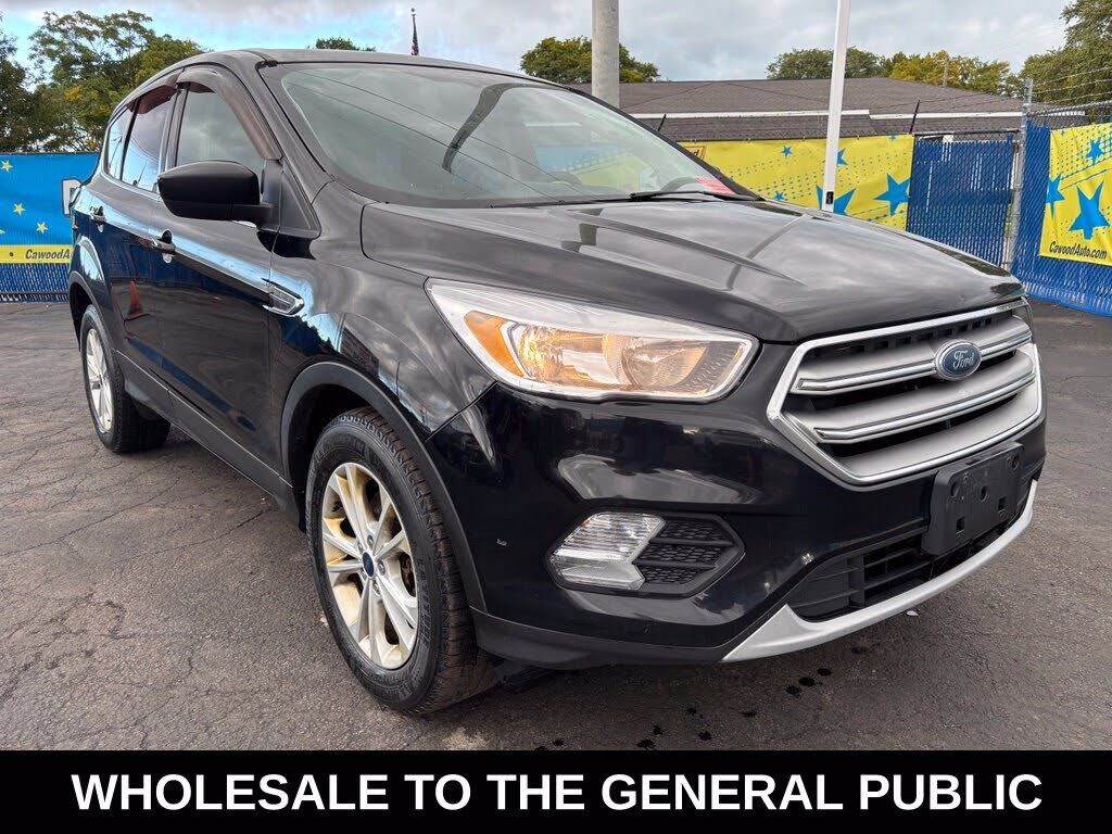 2017 FORD Escape