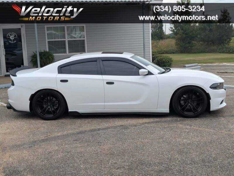 2022 DODGE Charger