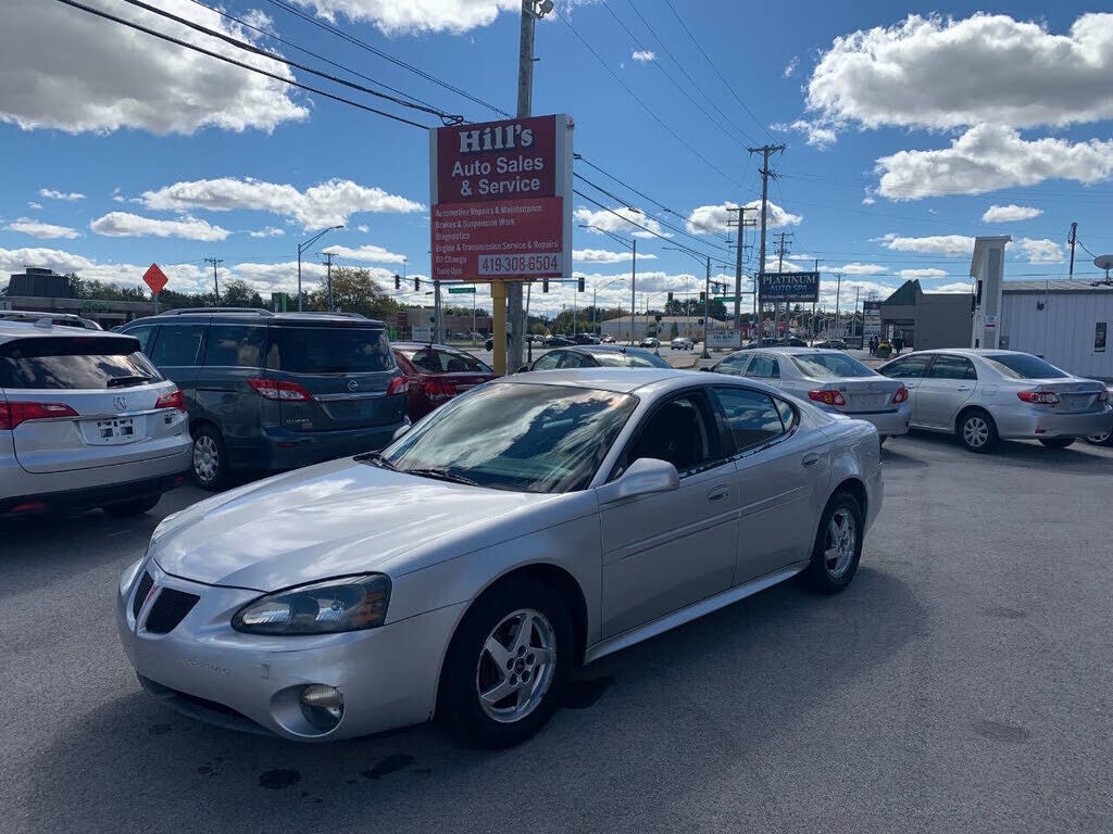 2004 PONTIAC Grand Prix