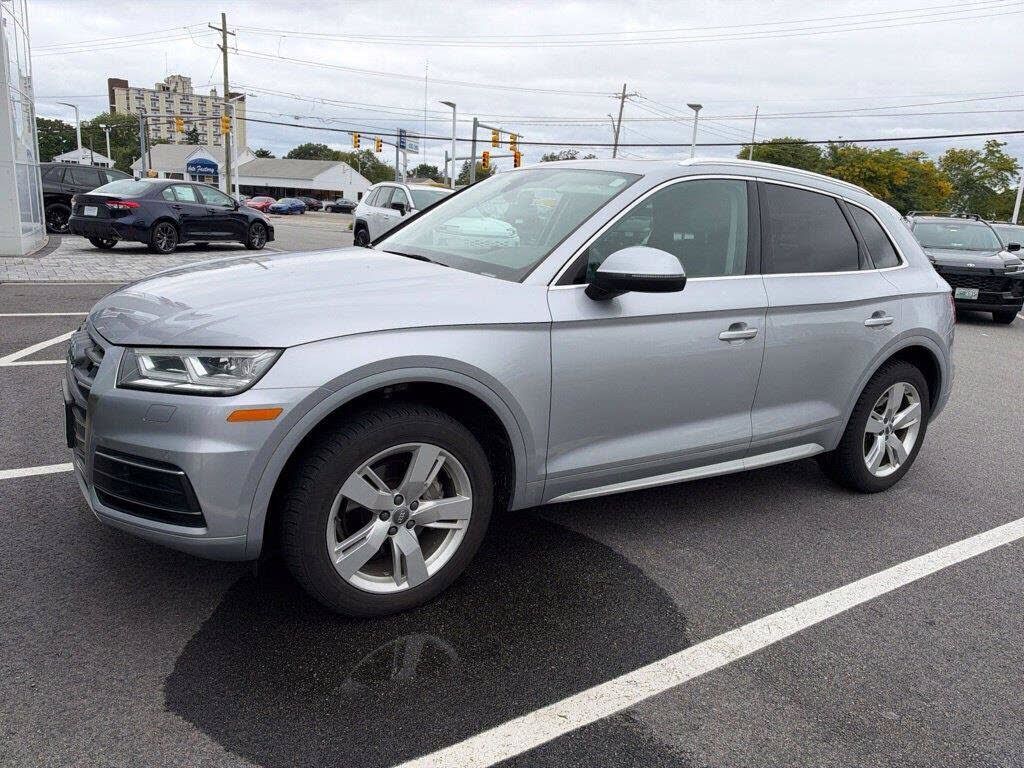 2019 AUDI Q5
