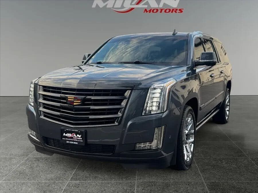 2019 CADILLAC Escalade ESV