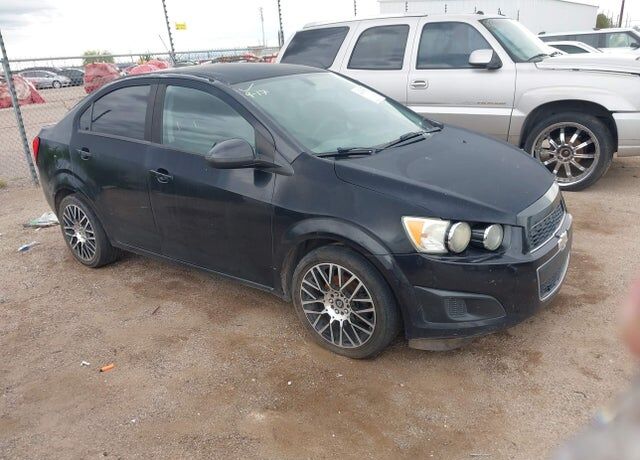 2015 CHEVROLET Sonic