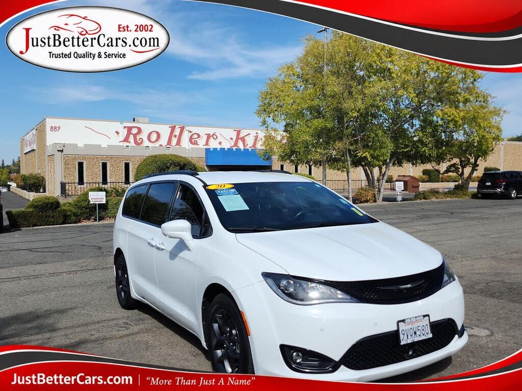 2020 CHRYSLER Pacifica